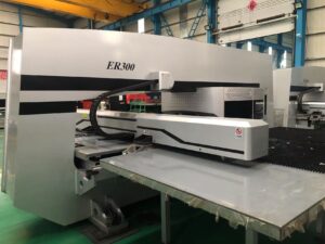 Qingdao Dadong all Electric servocontrol torreta punzón, punzón CNC ER300 Qingdao Dadong all Electric servocontrol torreta punzón, punzón CNC ER300
